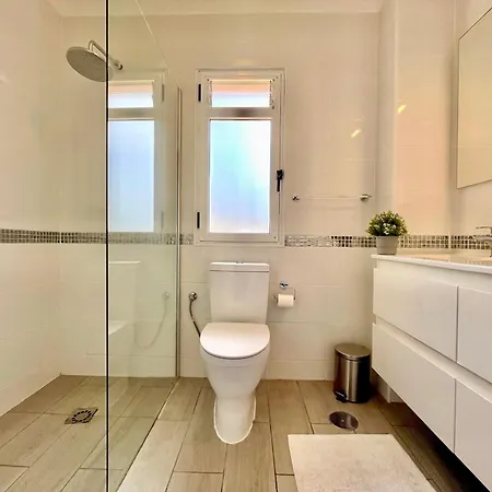 Apartament Spacious With Sea Views *