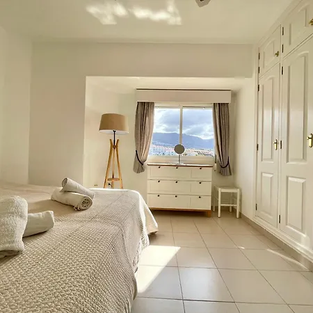 Daire Spacious With Sea Views *